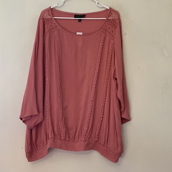 Lane Bryant mauve blouson blouse with crocheted shoulders Size 18/20 NWT - Picture 2 of 8